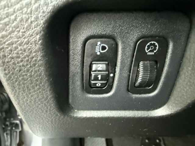 Сірий Міцубісі Lancer, об'ємом двигуна 1.6 л та пробігом 62 тис. км за 7300 $, фото 12 на Automoto.ua