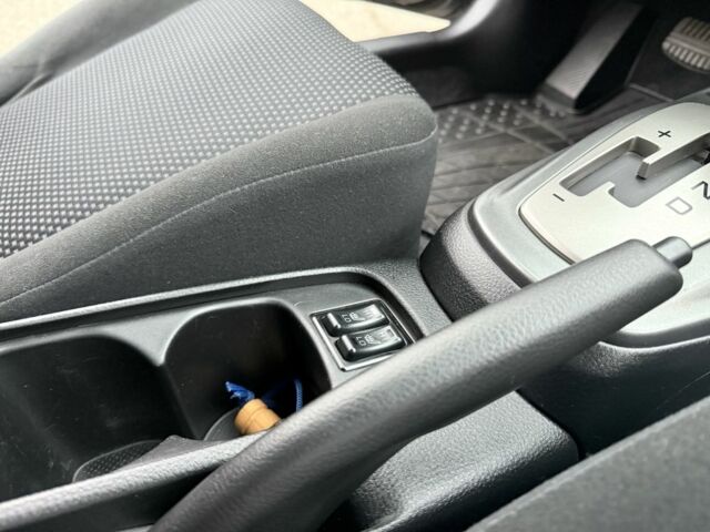 Сірий Міцубісі Lancer, об'ємом двигуна 1.6 л та пробігом 62 тис. км за 7300 $, фото 9 на Automoto.ua