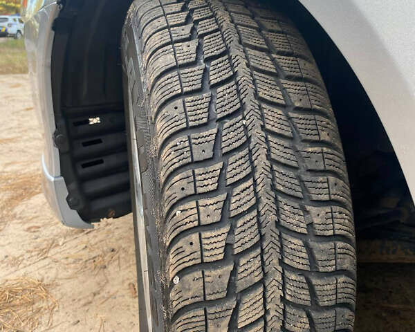 Серый Мицубиси Лансер, объемом двигателя 2 л и пробегом 239 тыс. км за 6999 $, фото 12 на Automoto.ua