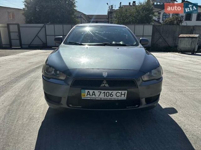 Сірий Міцубісі Lancer, об'ємом двигуна 1.5 л та пробігом 250 тис. км за 5500 $, фото 4 на Automoto.ua