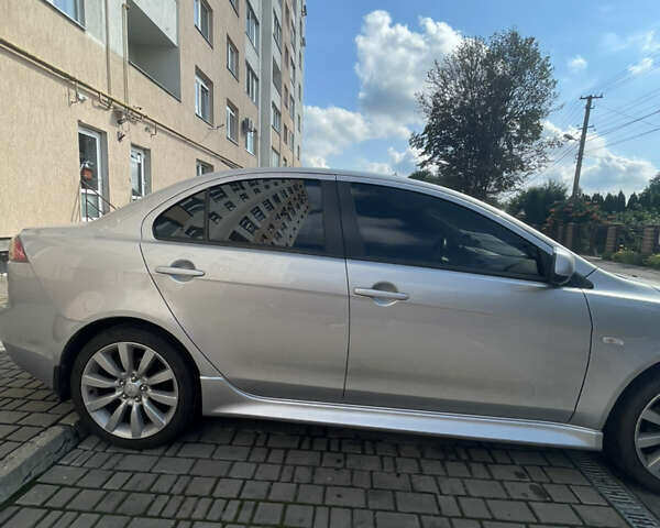 Мицубиси Лансер 2011 в Львове на Automoto.ua Серый Мицубиси Лансер, объемом двигателя 2 л и пробегом 104 тыс. км за 10500 $, фото 8 на Automoto.ua