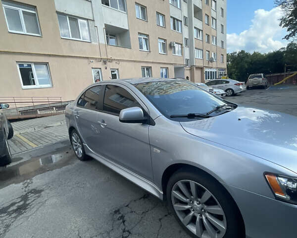 Мицубиси Лансер 2011 в Львове на Automoto.ua Серый Мицубиси Лансер, объемом двигателя 2 л и пробегом 104 тыс. км за 10500 $, фото 38 на Automoto.ua