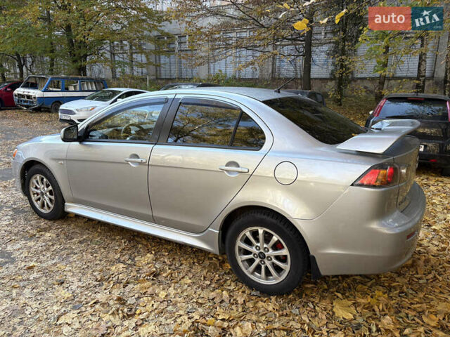 Мицубиси Лансер 2011 в Львове на Automoto.ua Серый Мицубиси Лансер, объемом двигателя 2 л и пробегом 342 тыс. км за 6300 $, фото 17 на Automoto.ua