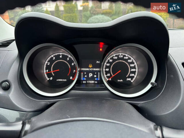 Сірий Міцубісі Lancer, об'ємом двигуна 2 л та пробігом 173 тис. км за 7200 $, фото 22 на Automoto.ua