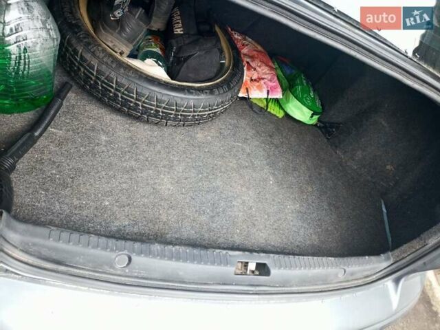 Сірий Міцубісі Lancer, об'ємом двигуна 2 л та пробігом 263 тис. км за 7000 $, фото 4 на Automoto.ua