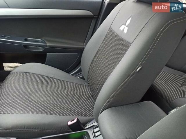 Сірий Міцубісі Lancer, об'ємом двигуна 1.5 л та пробігом 255 тис. км за 7500 $, фото 20 на Automoto.ua
