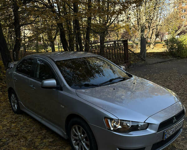 Мицубиси Лансер 2011 в Львове на Automoto.ua Серый Мицубиси Лансер, объемом двигателя 2 л и пробегом 342 тыс. км за 6300 $, фото 1 на Automoto.ua