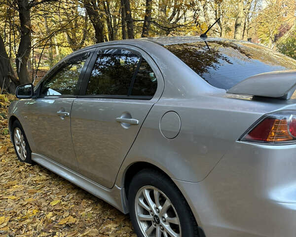 Мицубиси Лансер 2011 в Львове на Automoto.ua Серый Мицубиси Лансер, объемом двигателя 2 л и пробегом 342 тыс. км за 6300 $, фото 15 на Automoto.ua