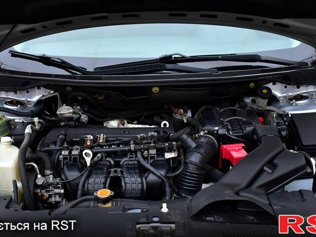 Серый Мицубиси Лансер, объемом двигателя 2 л и пробегом 178 тыс. км за 7400 $, фото 12 на Automoto.ua