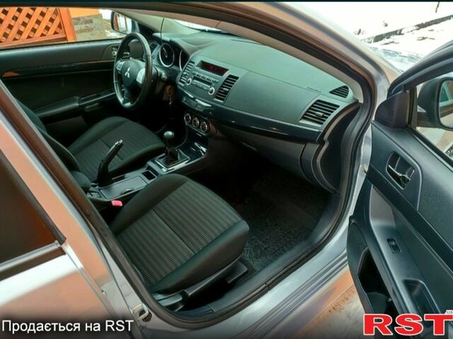 Сірий Міцубісі Lancer, об'ємом двигуна 1.6 л та пробігом 110 тис. км за 7500 $, фото 2 на Automoto.ua