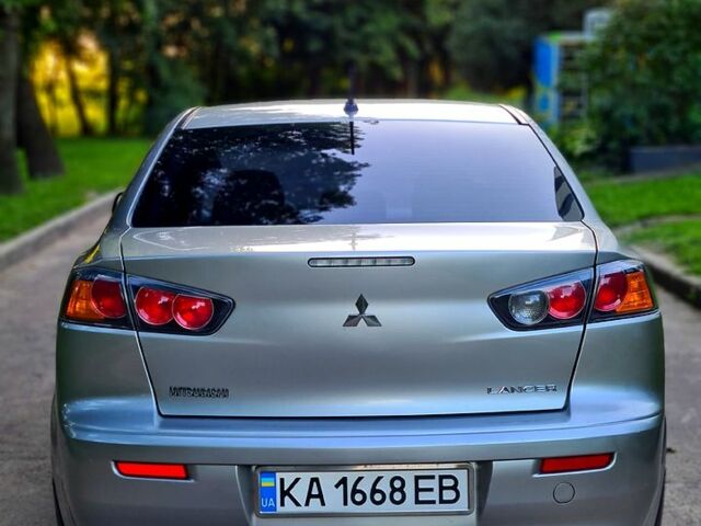Сірий Міцубісі Lancer, об'ємом двигуна 1.8 л та пробігом 115 тис. км за 8200 $, фото 4 на Automoto.ua
