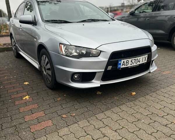 Серый Мицубиси Лансер, объемом двигателя 1.6 л и пробегом 212 тыс. км за 8619 $, фото 2 на Automoto.ua