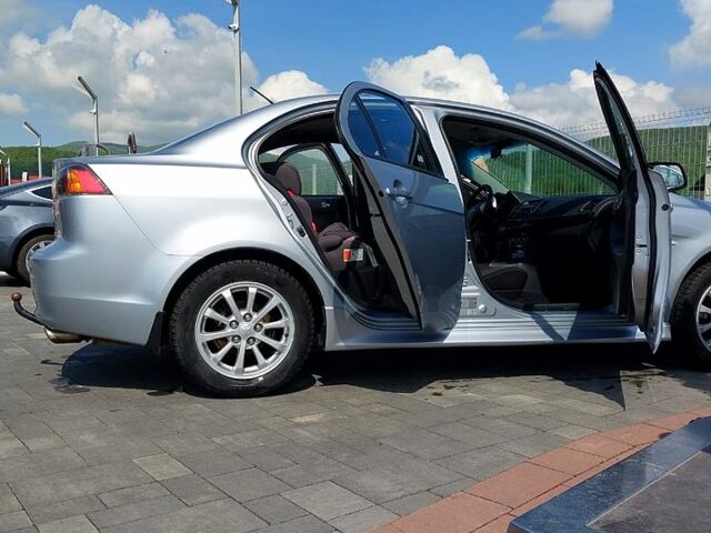Сірий Міцубісі Lancer, об'ємом двигуна 1.6 л та пробігом 110 тис. км за 7500 $, фото 1 на Automoto.ua