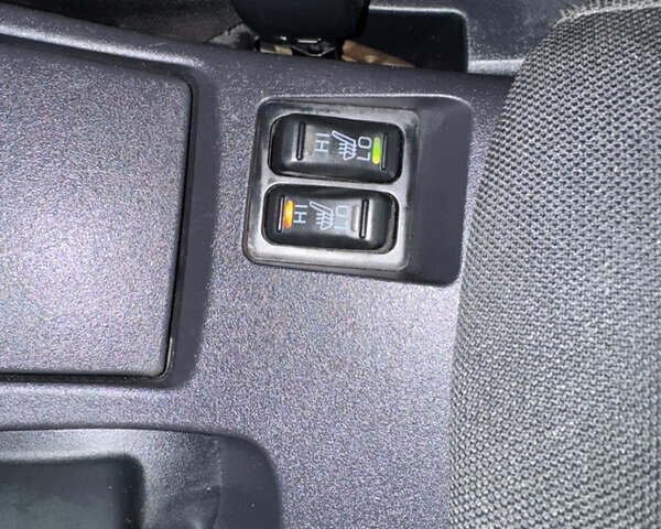 Сірий Міцубісі Lancer, об'ємом двигуна 1.6 л та пробігом 86 тис. км за 7400 $, фото 16 на Automoto.ua