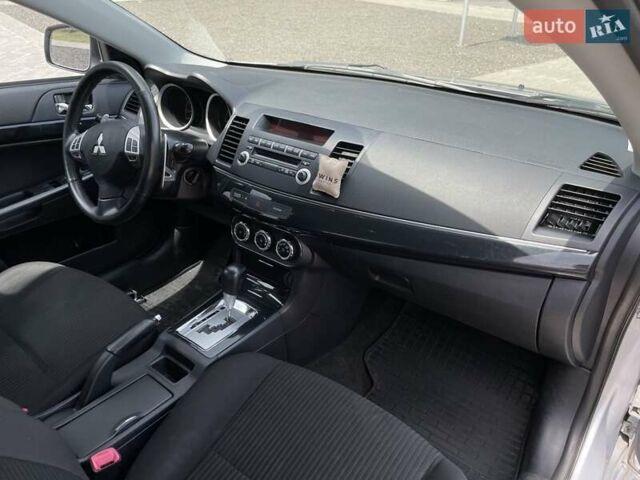 Сірий Міцубісі Lancer, об'ємом двигуна 2.4 л та пробігом 208 тис. км за 8250 $, фото 12 на Automoto.ua