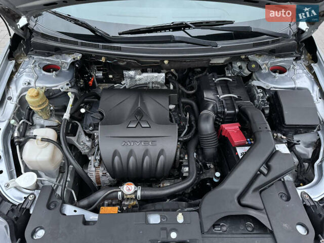 Сірий Міцубісі Lancer, об'ємом двигуна 1.6 л та пробігом 86 тис. км за 7400 $, фото 19 на Automoto.ua