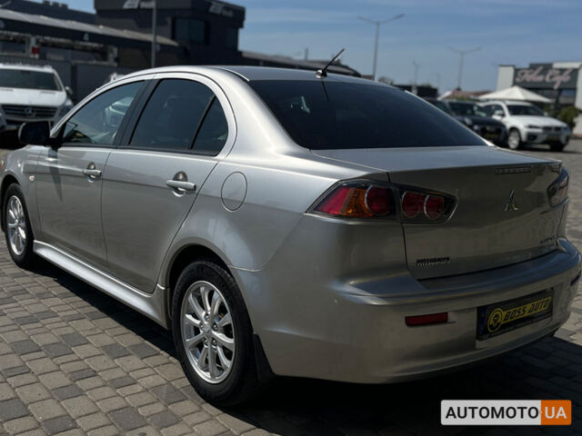 Сірий Міцубісі Lancer, об'ємом двигуна 1.6 л та пробігом 93 тис. км за 9700 $, фото 4 на Automoto.ua