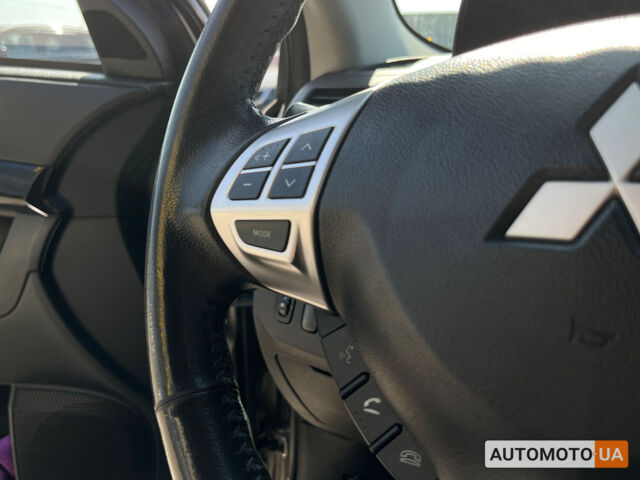 Сірий Міцубісі Lancer, об'ємом двигуна 1.6 л та пробігом 93 тис. км за 9700 $, фото 15 на Automoto.ua
