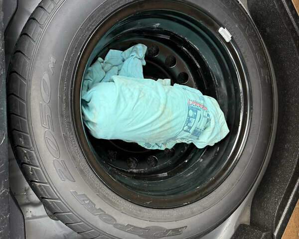 Сірий Міцубісі Lancer, об'ємом двигуна 1.6 л та пробігом 205 тис. км за 7900 $, фото 17 на Automoto.ua