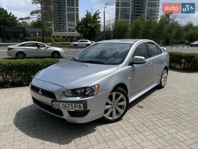 Сірий Міцубісі Lancer, об'ємом двигуна 2.4 л та пробігом 208 тис. км за 8250 $, фото 5 на Automoto.ua