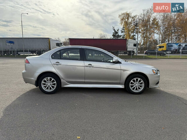 Сірий Міцубісі Lancer, об'ємом двигуна 1.6 л та пробігом 205 тис. км за 7900 $, фото 3 на Automoto.ua