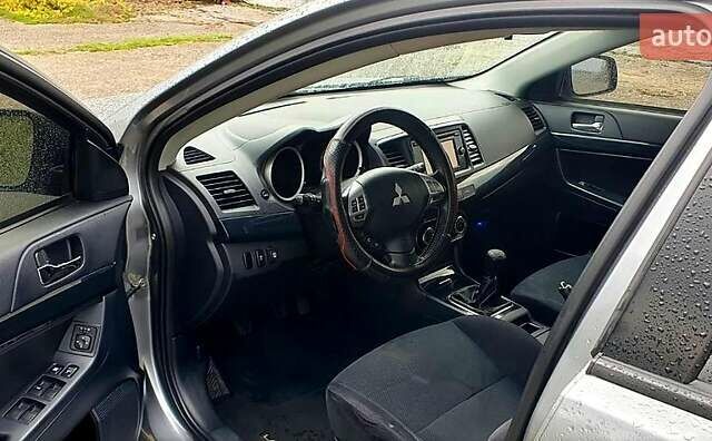 Сірий Міцубісі Lancer, об'ємом двигуна 2.4 л та пробігом 150 тис. км за 9300 $, фото 6 на Automoto.ua