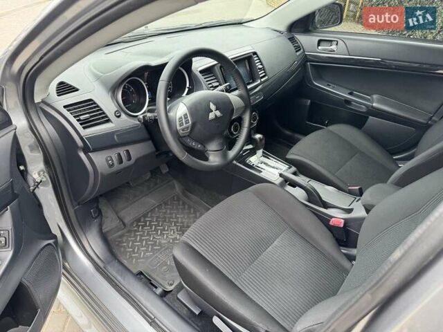 Сірий Міцубісі Lancer, об'ємом двигуна 1.6 л та пробігом 65 тис. км за 9500 $, фото 8 на Automoto.ua