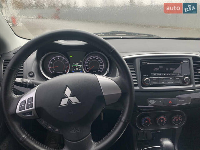 Серый Мицубиси Лансер, объемом двигателя 1.59 л и пробегом 83 тыс. км за 9900 $, фото 35 на Automoto.ua