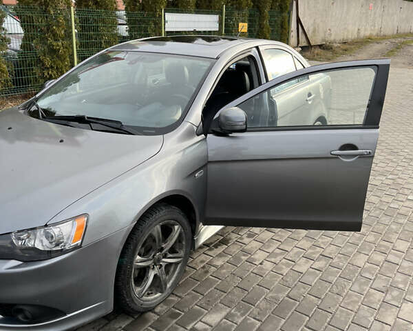 Сірий Міцубісі Lancer, об'ємом двигуна 2.36 л та пробігом 88 тис. км за 7400 $, фото 6 на Automoto.ua