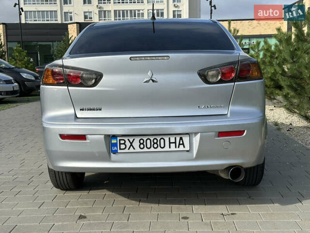Серый Мицубиси Лансер, объемом двигателя 2 л и пробегом 189 тыс. км за 7900 $, фото 3 на Automoto.ua