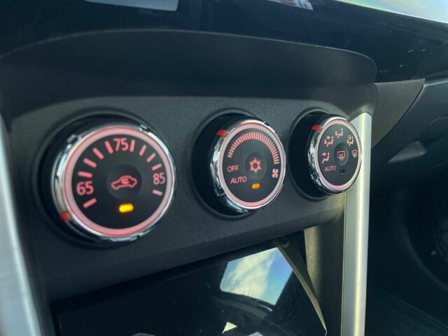 Сірий Міцубісі Lancer, об'ємом двигуна 2 л та пробігом 128 тис. км за 10500 $, фото 11 на Automoto.ua