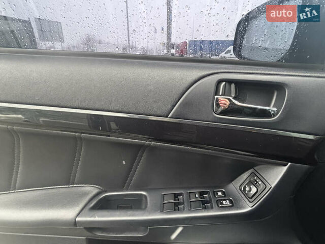 Сірий Міцубісі Lancer, об'ємом двигуна 2.36 л та пробігом 144 тис. км за 10400 $, фото 18 на Automoto.ua