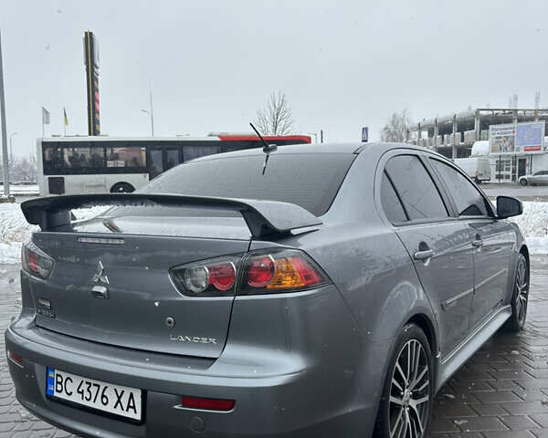 Сірий Міцубісі Lancer, об'ємом двигуна 2.36 л та пробігом 144 тис. км за 10400 $, фото 3 на Automoto.ua