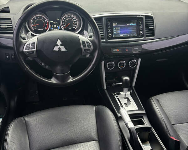 Сірий Міцубісі Lancer, об'ємом двигуна 2.36 л та пробігом 144 тис. км за 10400 $, фото 11 на Automoto.ua