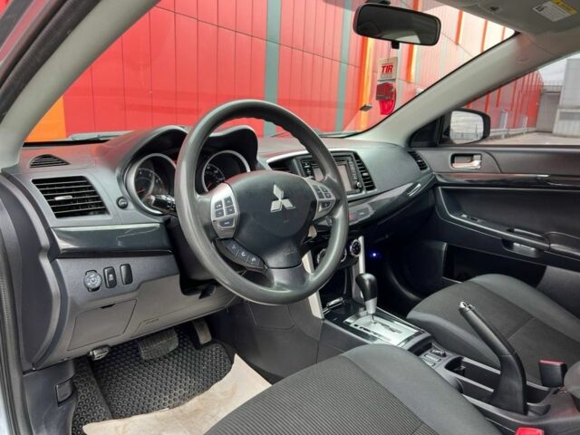 Серый Мицубиси Лансер, объемом двигателя 2 л и пробегом 170 тыс. км за 9500 $, фото 15 на Automoto.ua