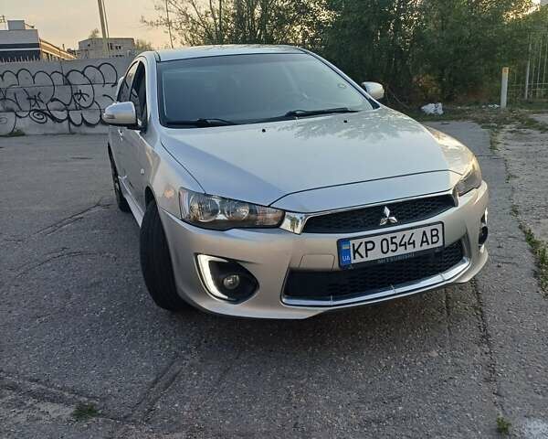 Сірий Міцубісі Lancer, об'ємом двигуна 2 л та пробігом 119 тис. км за 9900 $, фото 2 на Automoto.ua