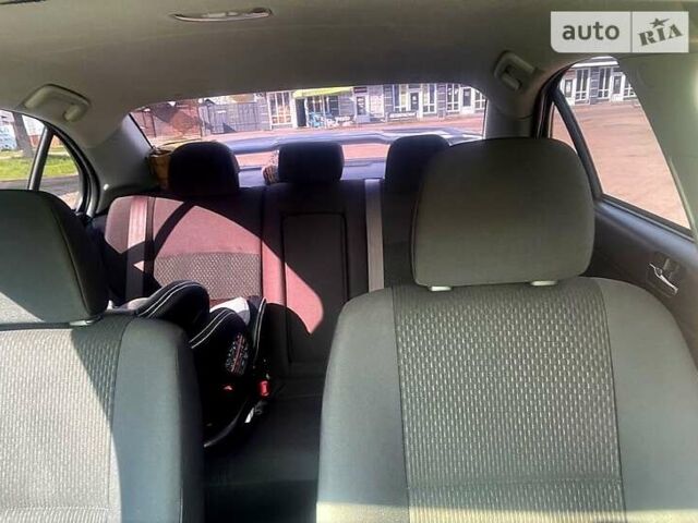 Сірий Міцубісі Lancer, об'ємом двигуна 2 л та пробігом 112 тис. км за 9700 $, фото 7 на Automoto.ua
