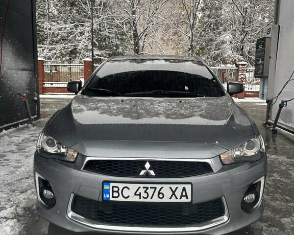 Сірий Міцубісі Lancer, об'ємом двигуна 2.36 л та пробігом 144 тис. км за 10400 $, фото 19 на Automoto.ua
