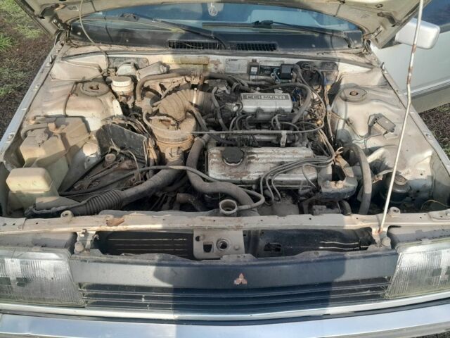 Сірий Міцубісі Lancer, об'ємом двигуна 0 л та пробігом 277 тис. км за 800 $, фото 5 на Automoto.ua