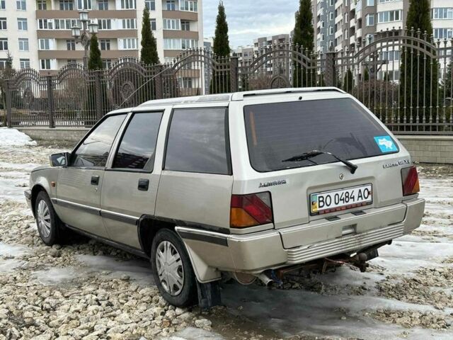 Сірий Міцубісі Lancer, об'ємом двигуна 1.5 л та пробігом 560 тис. км за 425 $, фото 3 на Automoto.ua