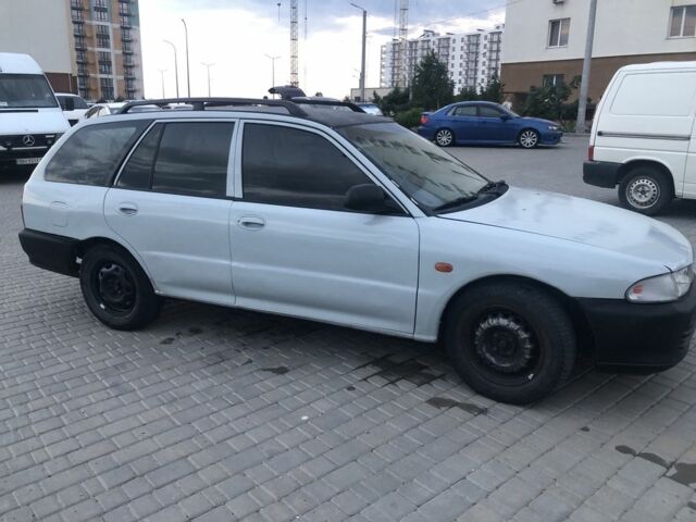 Сірий Міцубісі Lancer, об'ємом двигуна 1.6 л та пробігом 386 тис. км за 1800 $, фото 3 на Automoto.ua