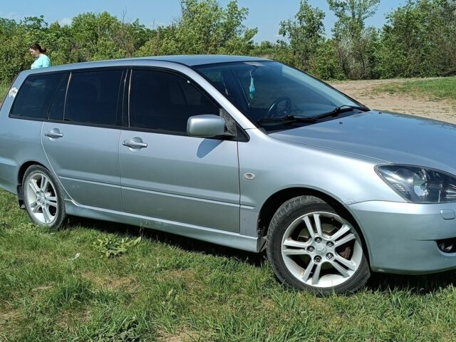 Сірий Міцубісі Lancer, об'ємом двигуна 2 л та пробігом 340 тис. км за 3700 $, фото 3 на Automoto.ua