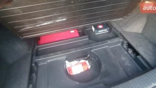 Серый Мицубиси Лансер, объемом двигателя 1.58 л и пробегом 231 тыс. км за 4500 $, фото 10 на Automoto.ua