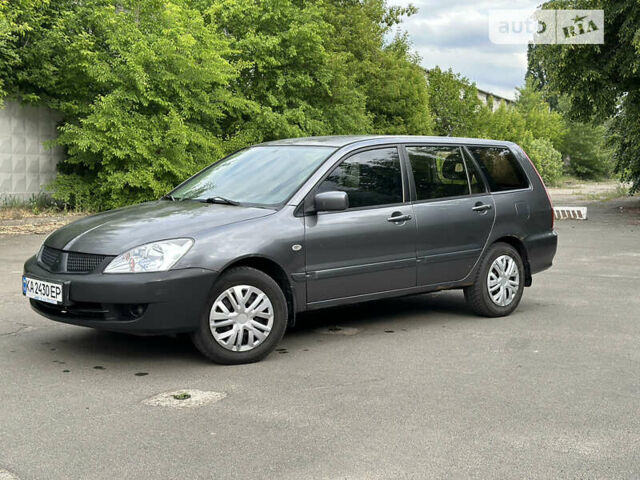 Сірий Міцубісі Lancer, об'ємом двигуна 1.6 л та пробігом 240 тис. км за 4600 $, фото 10 на Automoto.ua