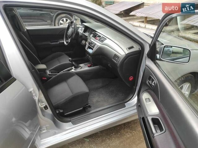 Міцубісі Lancer 2005 у Надворной на Automoto.ua Сірий Міцубісі Lancer, об'ємом двигуна 1.6 л та пробігом 245 тис. км за 4500 $, фото 12 на Automoto.ua