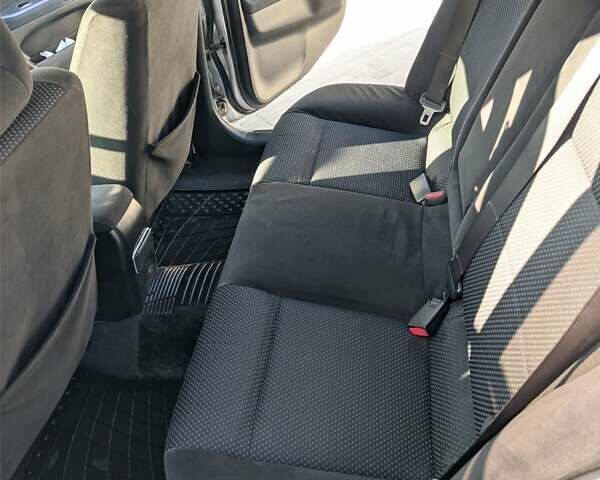 Сірий Міцубісі Lancer, об'ємом двигуна 1.58 л та пробігом 220 тис. км за 4499 $, фото 31 на Automoto.ua