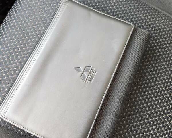 Сірий Міцубісі Lancer, об'ємом двигуна 1.58 л та пробігом 220 тис. км за 4499 $, фото 48 на Automoto.ua