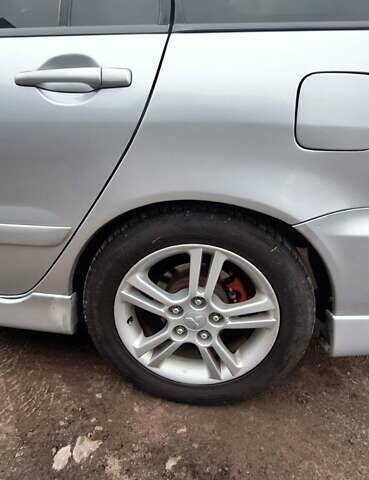 Серый Мицубиси Лансер, объемом двигателя 1.58 л и пробегом 223 тыс. км за 3200 $, фото 3 на Automoto.ua