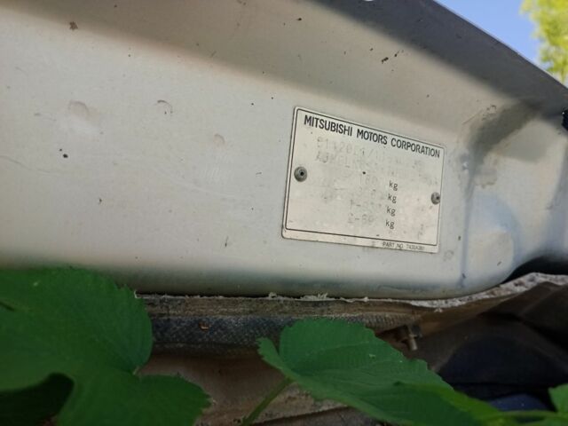 Серый Мицубиси Лансер, объемом двигателя 0 л и пробегом 2 тыс. км за 500 $, фото 4 на Automoto.ua