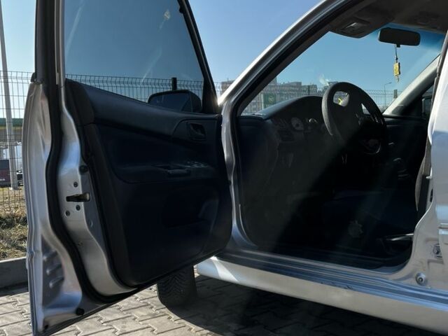 Сірий Міцубісі Lancer, об'ємом двигуна 1.6 л та пробігом 311 тис. км за 3800 $, фото 3 на Automoto.ua